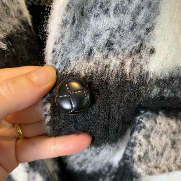 Fantastic Fawn Women’s Oversized Long Plaid Coat Shacket Size Large Checkered - Picture 6 of 13